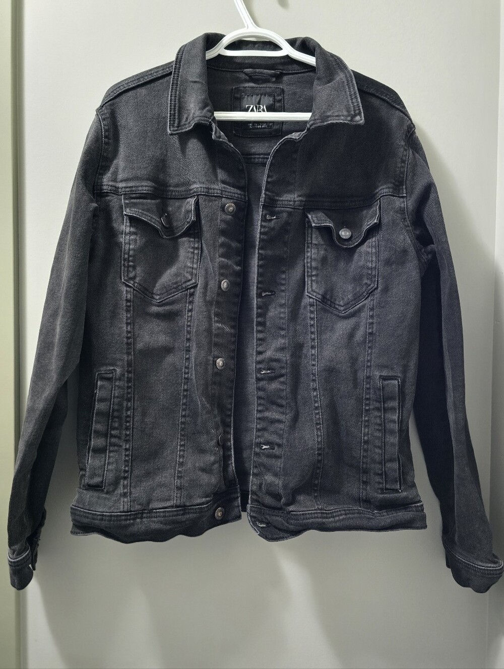 Zara Black Denim Trucker Jacket - Size Large